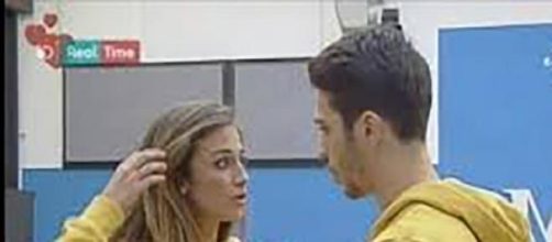 Cristian e Virginia durante una discussione.