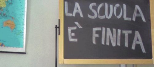 Scuola, valutazione docenti, presidi e stipendi