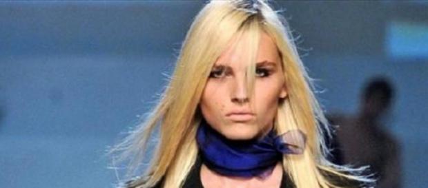Andrea Pejic é a cara da marca "Make Up For Ever" Andrea Pejic é a cara da marca "Make Up For Ever"