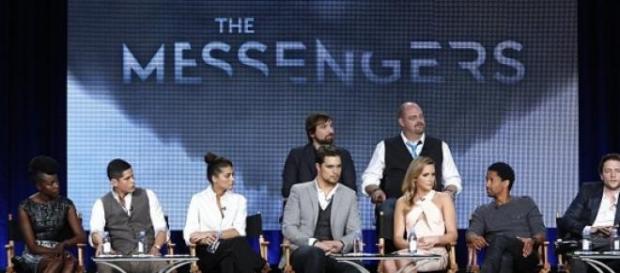 Elenco principal da série 'the Messengers' Elenco principal da série 'the Messengers'