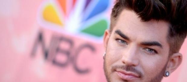 Lambert en la Alfombra de los I Heart Awards 2015 Lambert en la Alfombra de los I Heart Awards 2015