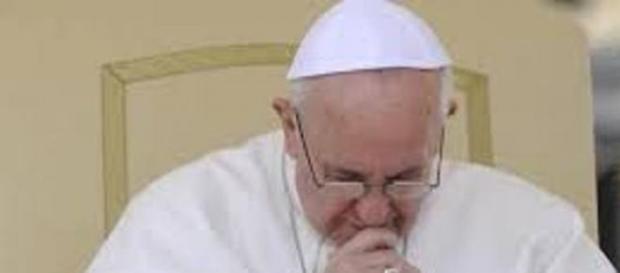 Papa Francisco preocupado por daños del Terremoto Papa Francisco preocupado por daños del Terremoto