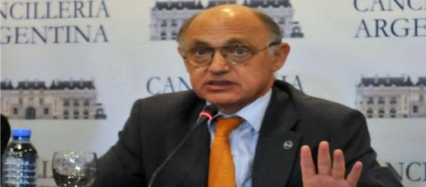 Timerman ya no es más socio de la AMIA Timerman ya no es más socio de la AMIA
