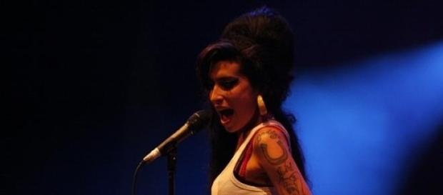 Amy Winehouse grabó dos discos en su carrera Amy Winehouse grabó dos discos en su carrera