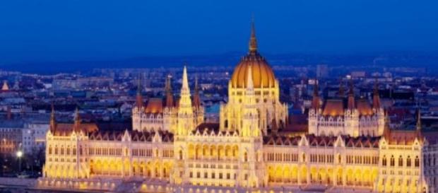 Budapest, una ciudad de ensueño Budapest, una ciudad de ensueño