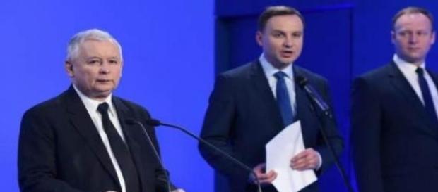 Jarosław Kaczyński i Andrzej Duda na konferencji. Jarosław Kaczyński i Andrzej Duda na konferencji.