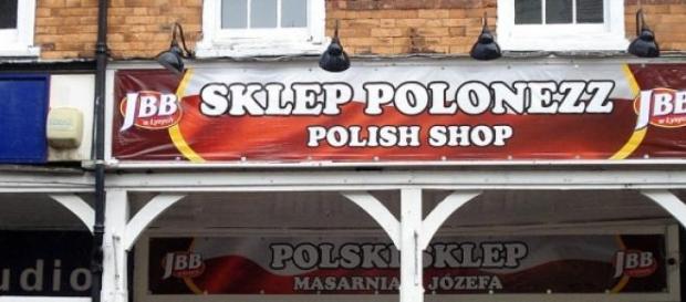 Polacy nie chcą wracać z emigracji Polacy nie chcą wracać z emigracji