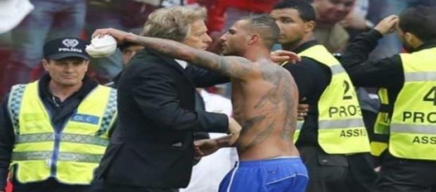 Quaresma abraça Jorge Jesus. Quaresma abraça Jorge Jesus.