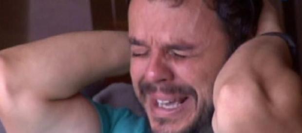 Adrilles pede emprego para Bial, mas leva fora Adrilles pede emprego para Bial, mas leva fora