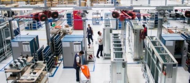 Aumento da confiança na economia é a explicação Aumento da confiança na economia é a explicação