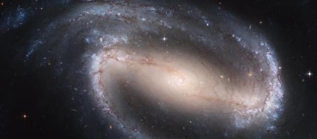 La galaxie spirale barrée "NGC 1300" La galaxie spirale barrée "NGC 1300"
