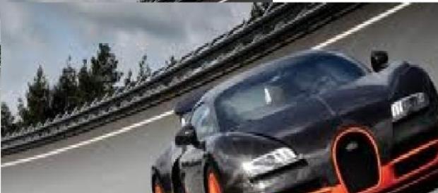 Los coches sobreviven gracias a un euro débil Los coches sobreviven gracias a un euro débil