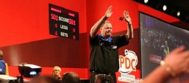 Van Barneveld managed to avoid elimination Van Barneveld managed to avoid elimination
