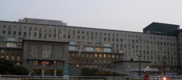 Menina está internada no Hospital de Santa Maria Menina está internada no Hospital de Santa Maria