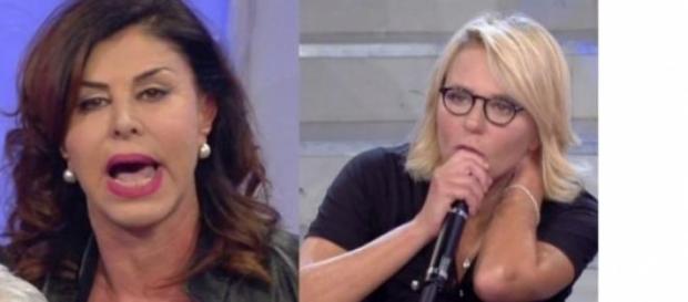 Alba discute con Maria De Filippi a U&D over. Alba discute con Maria De Filippi a U&D over.