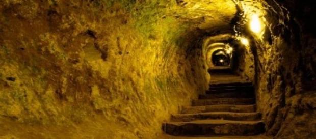 Au fost descoperite noi tuneluri in Turcia Au fost descoperite noi tuneluri in Turcia