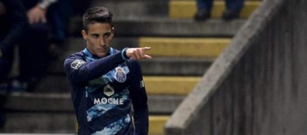 Cristian Tello não estará disponível para o jogo. Cristian Tello não estará disponível para o jogo.