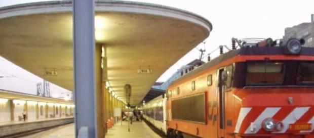 Greve dos revisores suspende viagens Greve dos revisores suspende viagens
