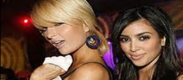 Kim Kardashian y Paris Hilton amigas desde niñas Kim Kardashian y Paris Hilton amigas desde niñas