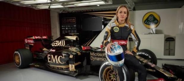 Carmen Jorda, pilote chez Lotus Team Carmen Jorda, pilote chez Lotus Team