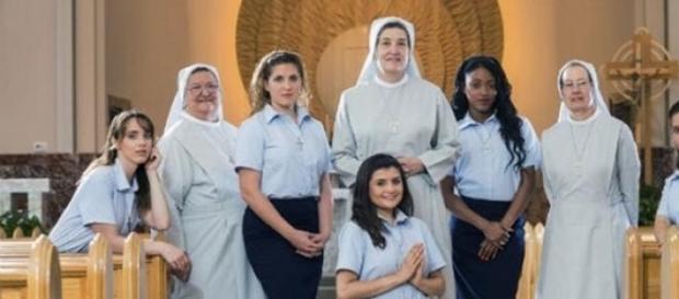 Cinco mulheres na difícil decisão de serem freiras Cinco mulheres na difícil decisão de serem freiras