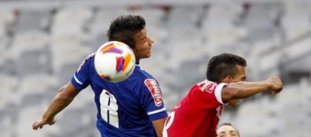 Lance de Cruzeiro 1 x 2 Tombense Lance de Cruzeiro 1 x 2 Tombense