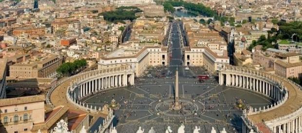Le Vatican tarde à valider le choix de la France. Le Vatican tarde à valider le choix de la France.