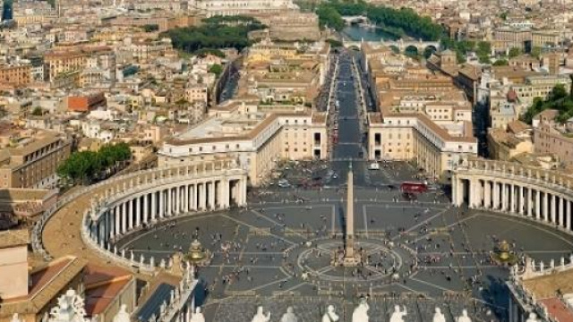 Le Vatican tarde à valider le choix de la France.