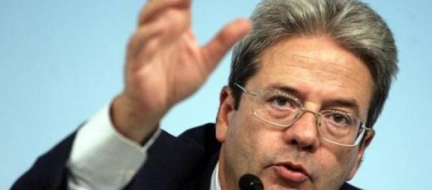 Il Ministro degli esteri Gentiloni Il Ministro degli esteri Gentiloni