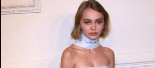Lily Rose Depp la hija de Jhonny y Vanesa Paradis Lily Rose Depp la hija de Jhonny y Vanesa Paradis