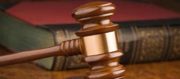 simbolul justitiei si al dreptatii simbolul justitiei si al dreptatii
