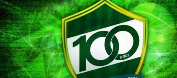 Coritiba sai na frente no Paranaense Coritiba sai na frente no Paranaense