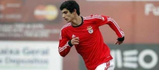 Gonçalo Guedes brilha na Luz Gonçalo Guedes brilha na Luz