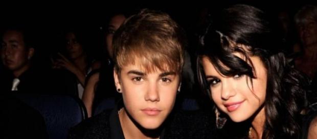 Justin Bieber e Selena Gomez pensaram ter filhos. Justin Bieber e Selena Gomez pensaram ter filhos.