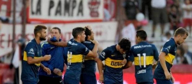 Meli festeja, motor y figura de este Boca 2015 Meli festeja, motor y figura de este Boca 2015