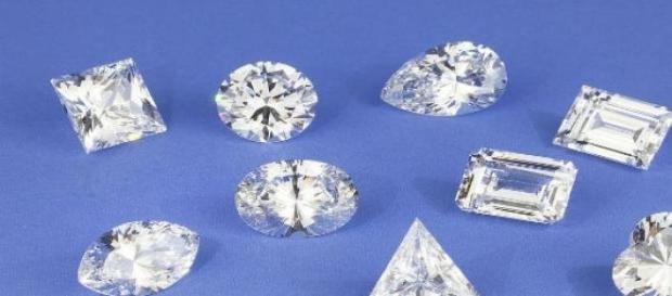 Diamonds are often the subject of heists Diamonds are often the subject of heists