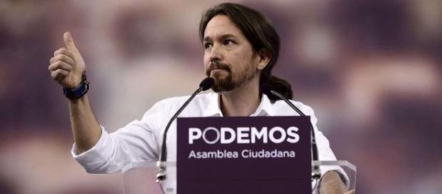 Pablo Iglesias: 'Sois ciudadanos, no políticos' Pablo Iglesias: 'Sois ciudadanos, no políticos'