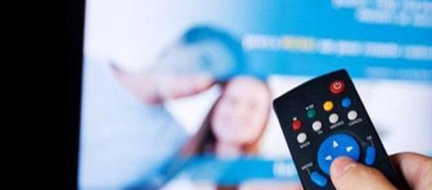 Programmi Tv stasera Rai e Mediaset 11 aprile 2015 Programmi Tv stasera Rai e Mediaset 11 aprile 2015