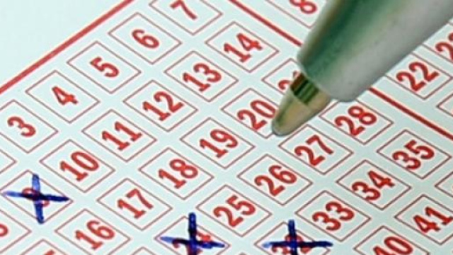 Estrazione del Lotto oggi 9 aprile 2015