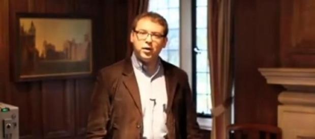 Dr Krzysztof Kozioł, Camridge Nanosystems (YT) Dr Krzysztof Kozioł, Camridge Nanosystems (YT)