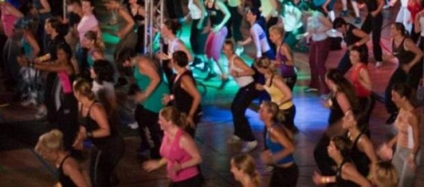 La zumba, ejercicio para todas las edades La zumba, ejercicio para todas las edades