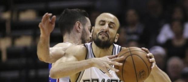 Manu no pudo ayudar a que los Spurs ganen Manu no pudo ayudar a que los Spurs ganen