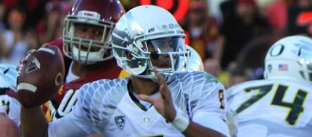 Marcus Mariota fue seleccionado por los Titans Marcus Mariota fue seleccionado por los Titans