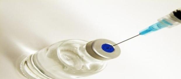 Prohíben donar sangre a homosexuales Prohíben donar sangre a homosexuales