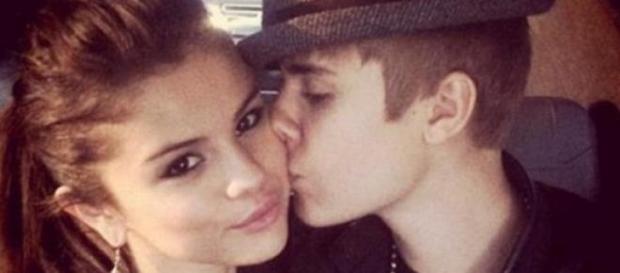 Selena Gomez y Justin Bieber. Selena Gomez y Justin Bieber.