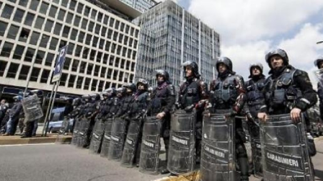 No expo, scontri a Milano