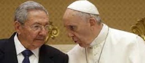 Raul Castro e il Pontefice nel loro incontro