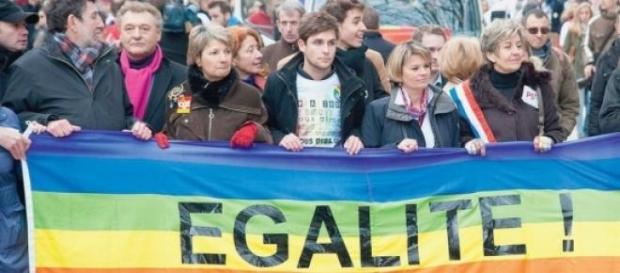 Des unions homosexuelles ont été bénies à Cuba. Des unions homosexuelles ont été bénies à Cuba.
