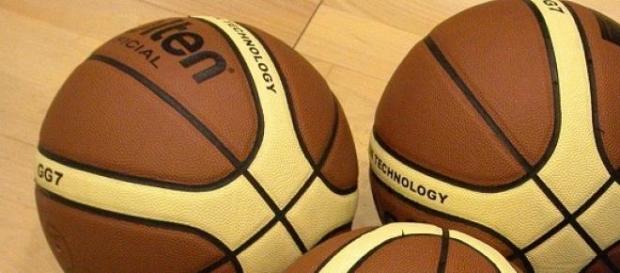 En su infancia, Sixto Peralta jugaba al baloncesto En su infancia, Sixto Peralta jugaba al baloncesto
