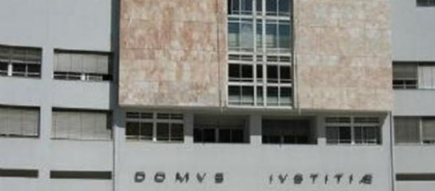 Julgamento começou hoje no tribunal de Braga Julgamento começou hoje no tribunal de Braga